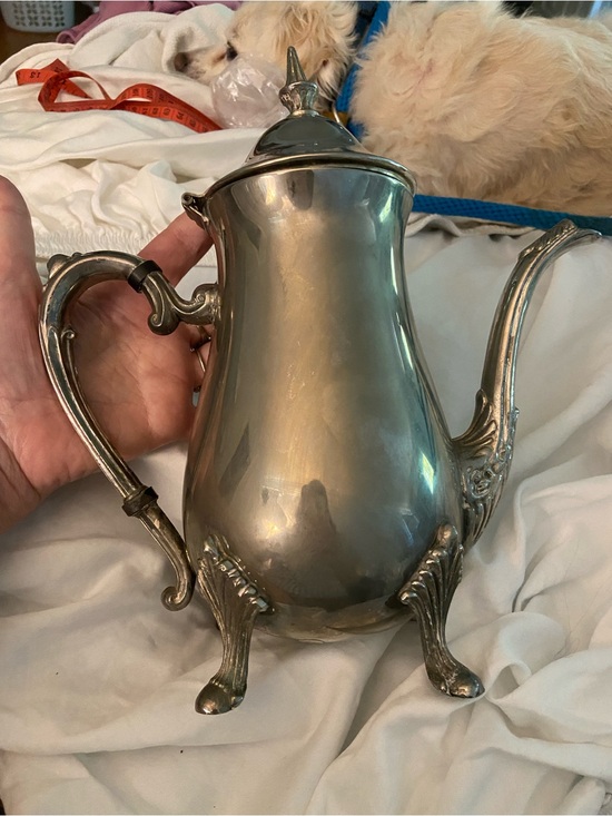 Sheridan Taunton Silversmiths Ltd. Other - Silver-plate Decorative Coffee Tea Pot - Elegant Home Kitchen Serving Piece